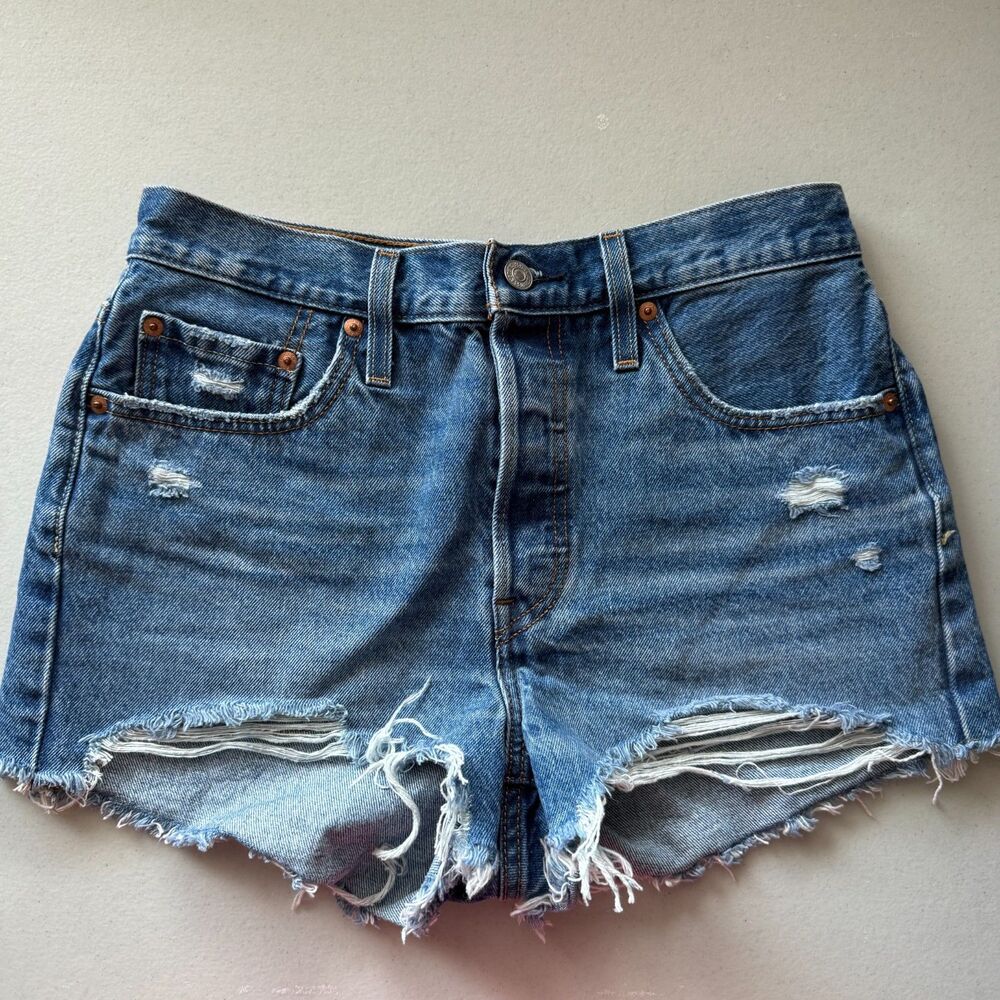 Levi's Blue Denim Shorts Women's Size 28 Jean Shorties Casual Classic